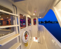 80' Voyager Side