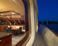 80' Voyager Side