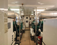 85' Voyager Engine Room