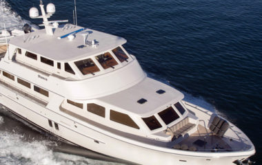 95 Motoryacht Exterior