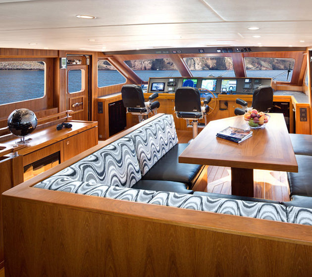 92 offshore yacht captains quarters