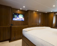 80' Pilothouse