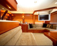 66' Pilothouse Lounge